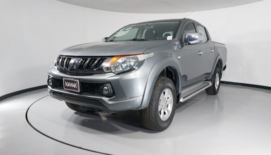 Mitsubishi • L200