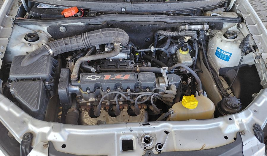 Chevrolet Prisma 1.4 LT Sedan 2012