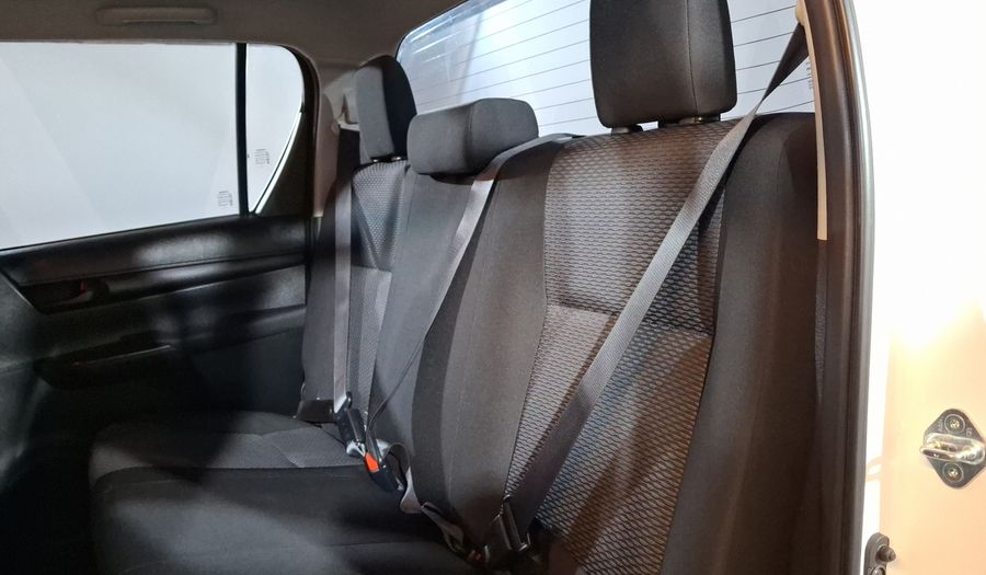 Toyota Hilux 2.7 SR DOBLE CABINA Pickup 2022