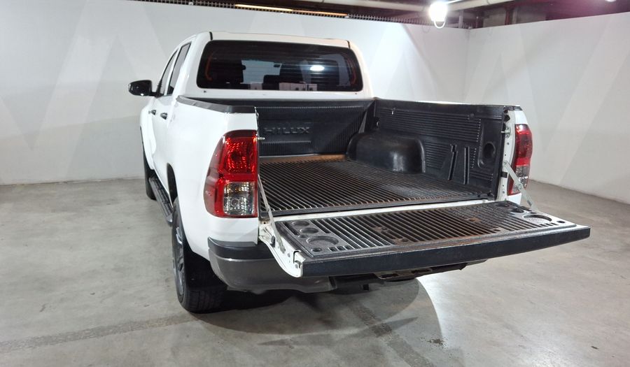Toyota Hilux 2.7 SR DOBLE CABINA Pickup 2022