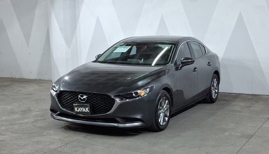 Mazda • Mazda 3