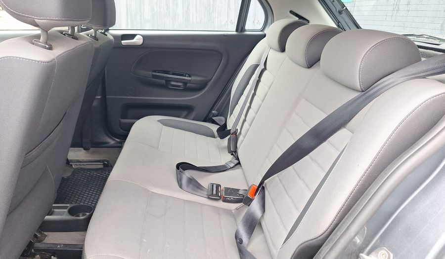 Volkswagen Gol 1.6 HIGHLINE Hatchback 2021