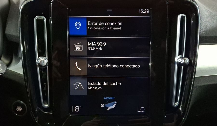 Volvo Xc40 2.0 T4 MOMENTUM AUTO Suv 2021