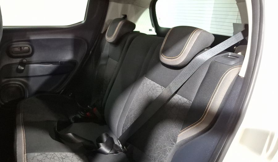 Fiat Mobi 1.0 TREKKING Hatchback 2021