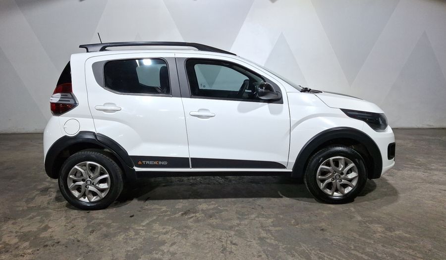 Fiat Mobi 1.0 TREKKING Hatchback 2021