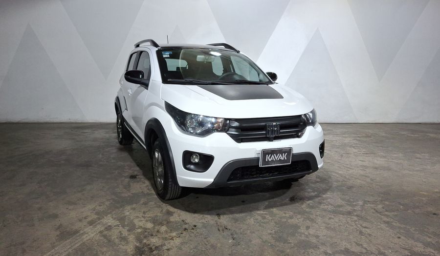 Fiat Mobi 1.0 TREKKING Hatchback 2021