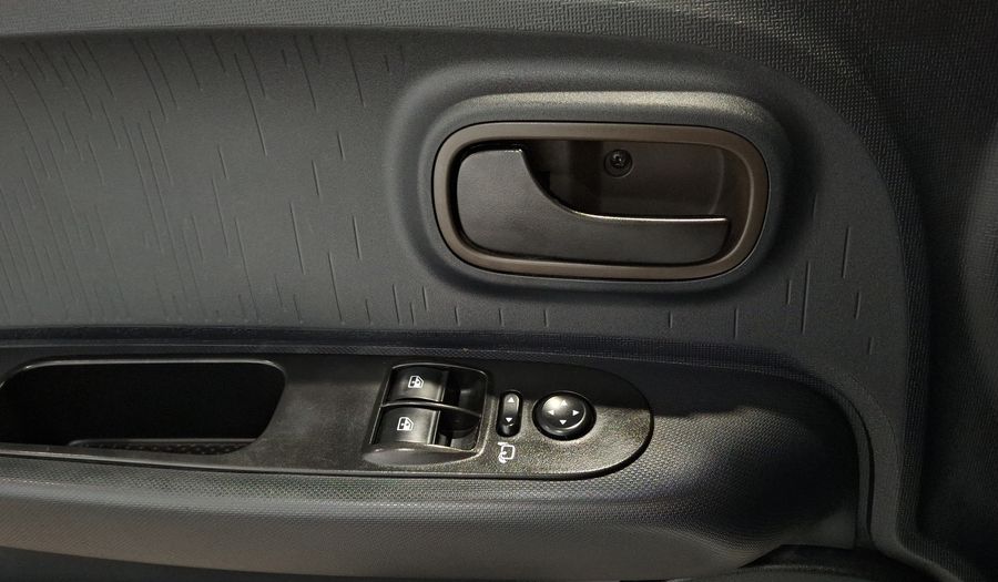 Fiat Mobi 1.0 TREKKING Hatchback 2021