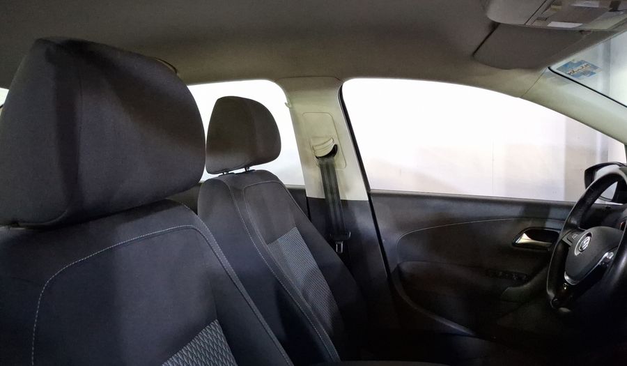 Volkswagen Vento 1.6 HIGHLINE STD. Sedan 2018