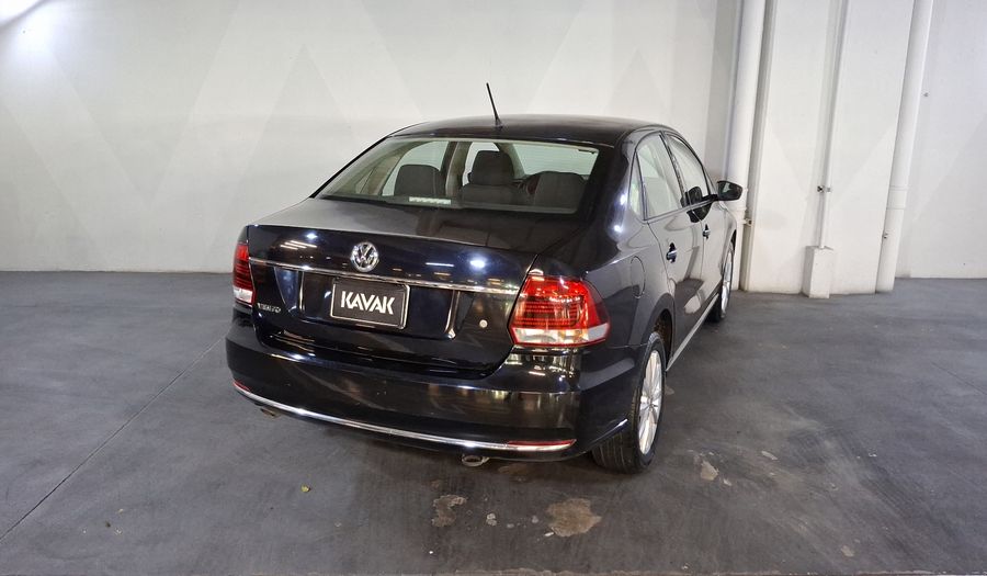 Volkswagen Vento 1.6 HIGHLINE STD. Sedan 2018