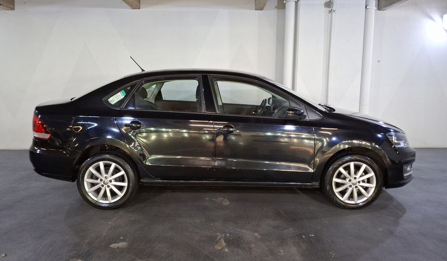 Volkswagen Vento 1.6 HIGHLINE STD. Sedan 2018