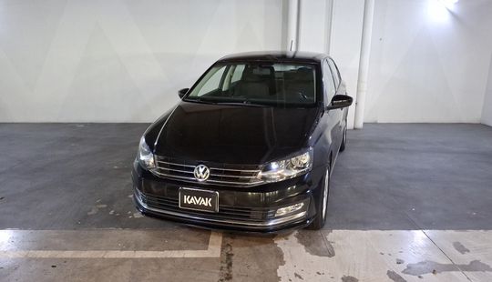 Volkswagen • Vento