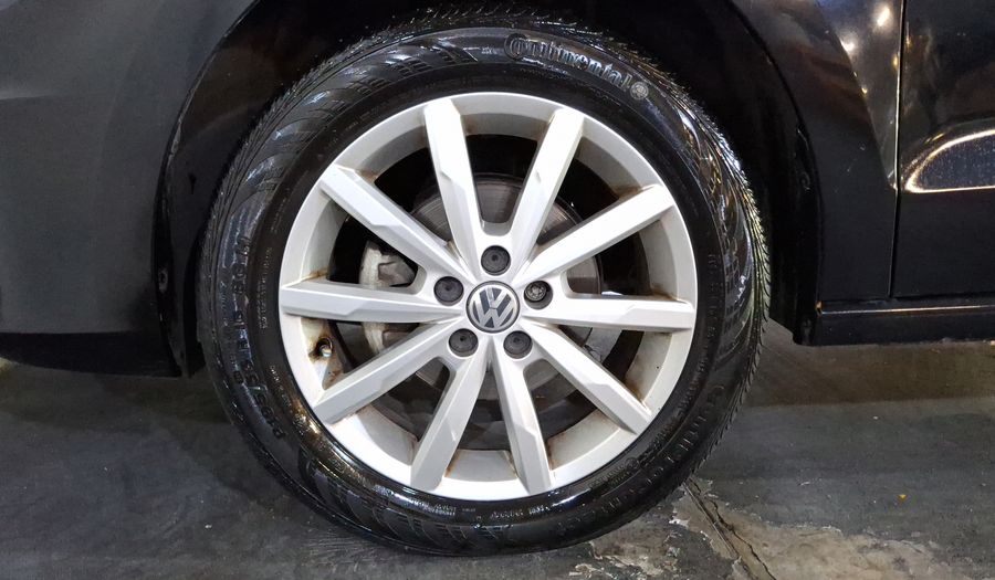 Volkswagen Vento 1.6 HIGHLINE STD. Sedan 2018