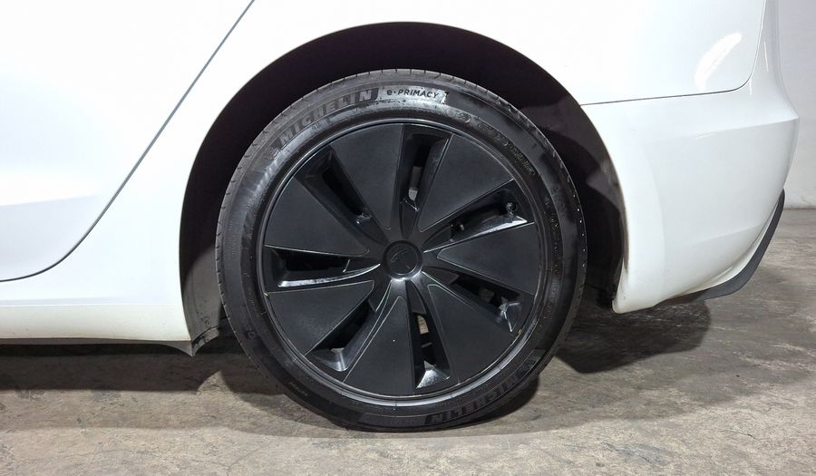 Tesla Model 3 BEV STANDARD RANGE PLUS AUTO Sedan 2024