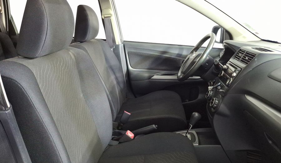 Toyota Avanza 1.5 LE AT Minivan 2018