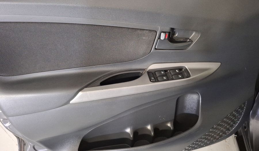 Toyota Avanza 1.5 LE AT Minivan 2018
