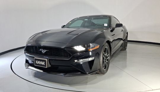 Ford • Mustang