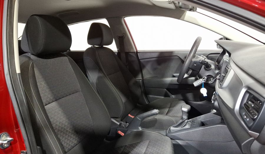 Kia Rio 1.6 L AUTO Sedan 2020