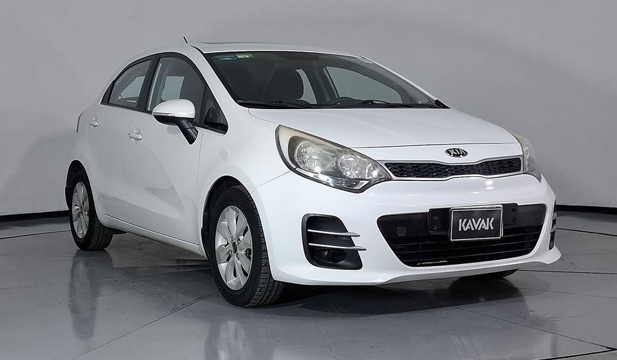 Kia Rio 1.6 EX MT Hatchback 2016