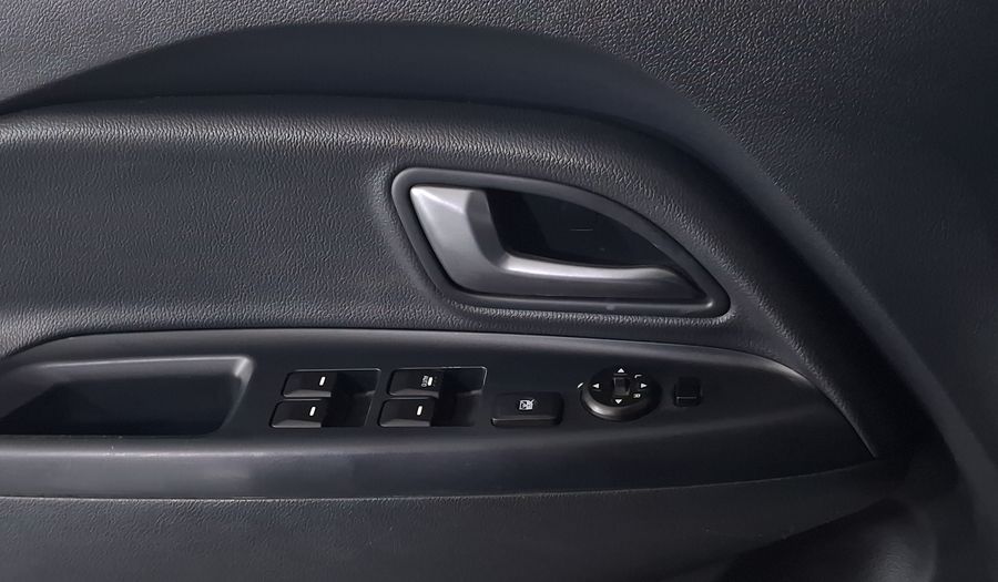 Kia Rio 1.6 EX MT Hatchback 2016