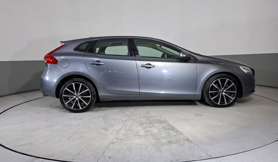 Volvo V40 1.5 ADDITION T3 Hatchback 2018