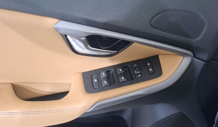 Volvo V40 1.5 ADDITION T3 Hatchback 2018