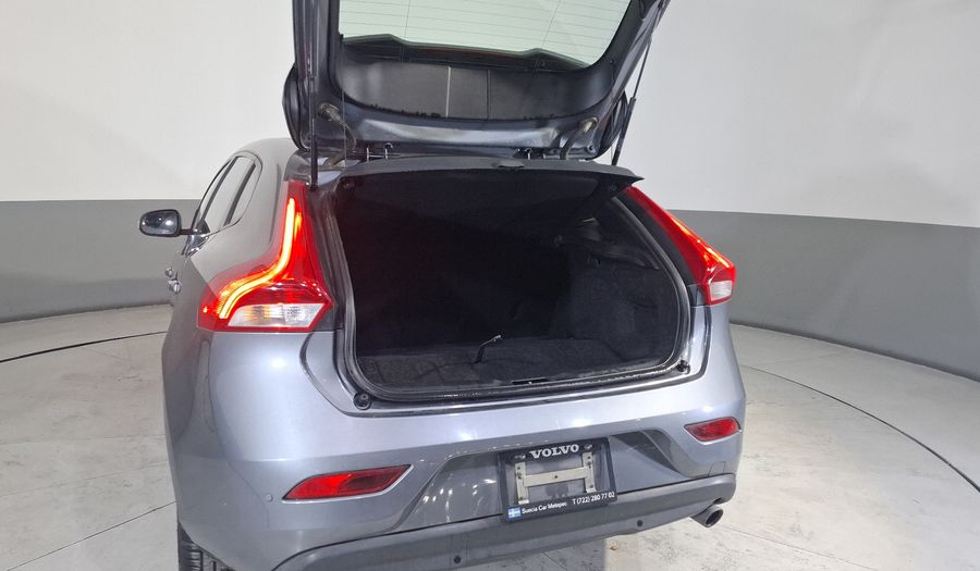 Volvo V40 1.5 ADDITION T3 Hatchback 2018