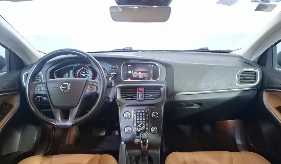 Volvo V40 1.5 ADDITION T3 Hatchback 2018