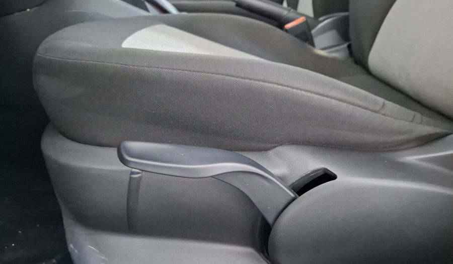 Seat Ibiza 1.6 REFERENCE TIPTRONIC Hatchback 2017