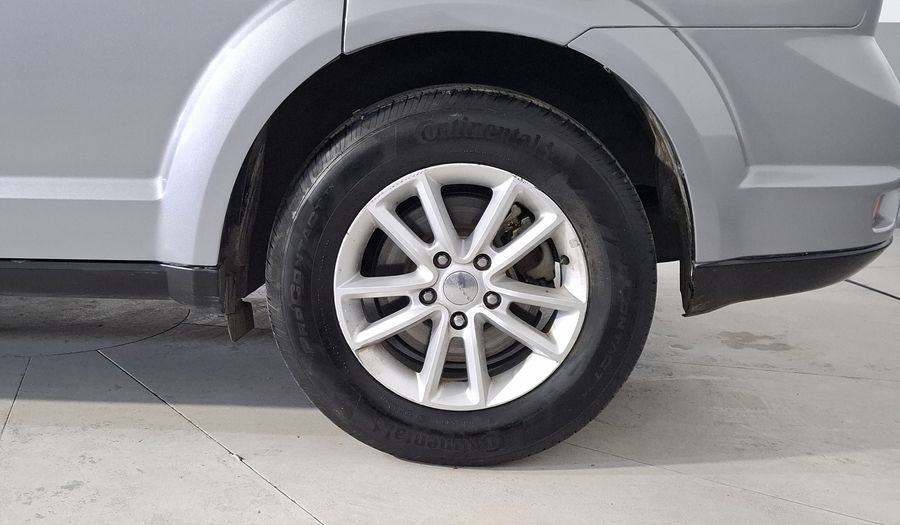 Dodge Journey 2.4 SXT+ 5 PASAJEROS Suv 2015