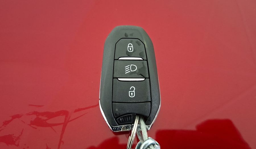 Peugeot 2008 1.5 BLUEHDI 130 HP AUTO ALLURE Suv 2024