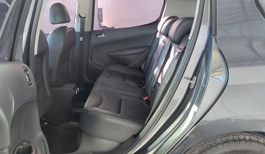 Peugeot 308 1.6 HDI FELINE Hatchback 2012