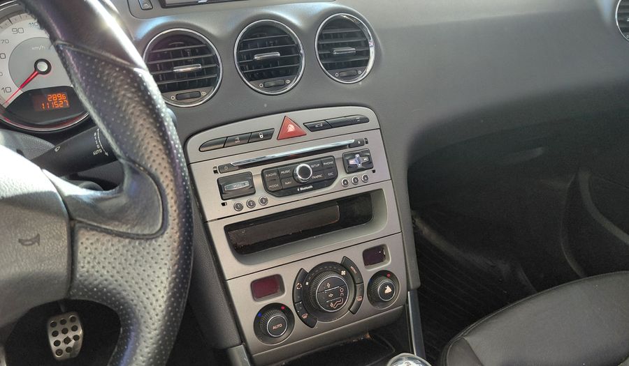 Peugeot 308 1.6 HDI FELINE Hatchback 2012