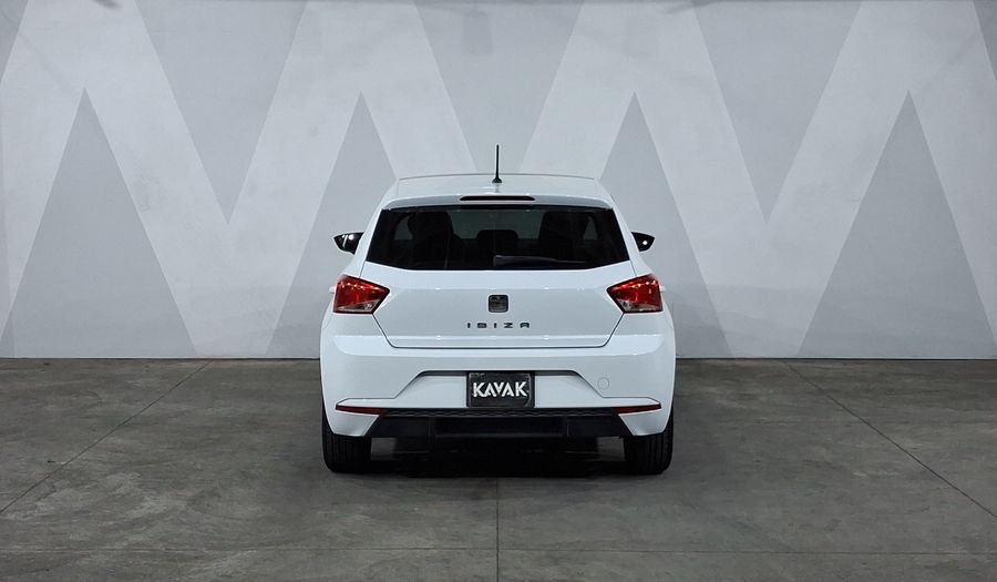Seat Ibiza 1.6 STYLE Hatchback 2021