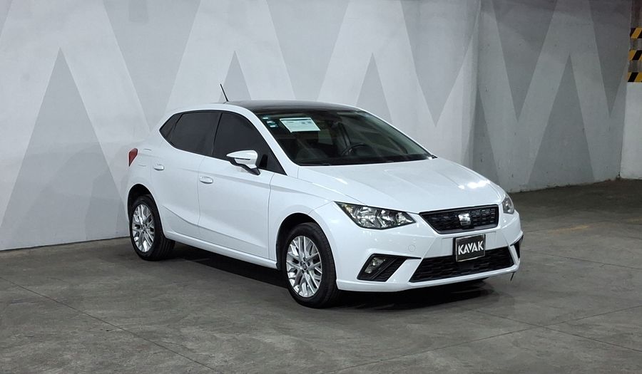 Seat Ibiza 1.6 STYLE Hatchback 2021