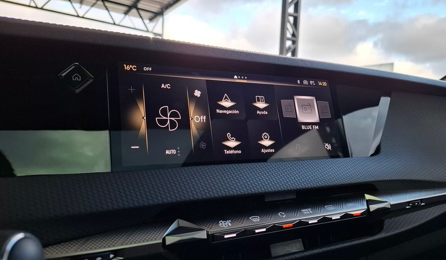 Ds 4 1.6 PURETECH 215 TROCADERO AUTO Hatchback 2024