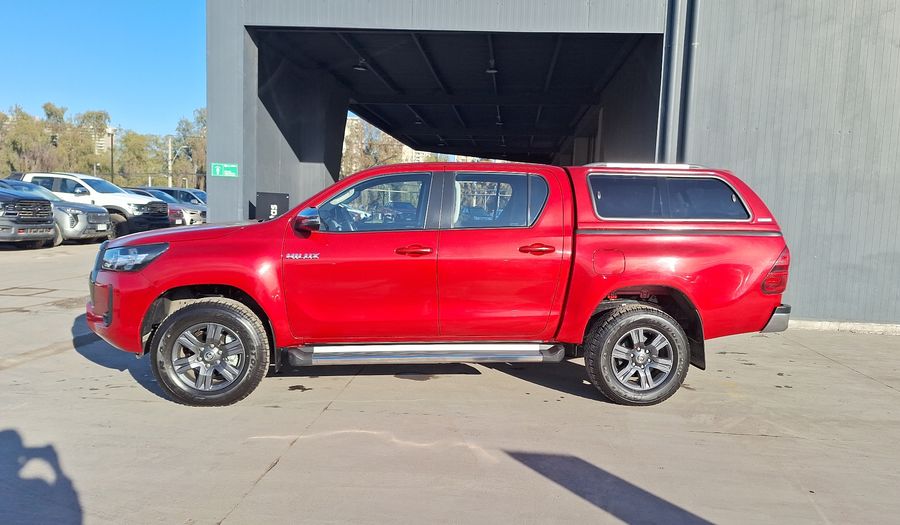 Toyota Hilux 2.4D SR Pickup 2023