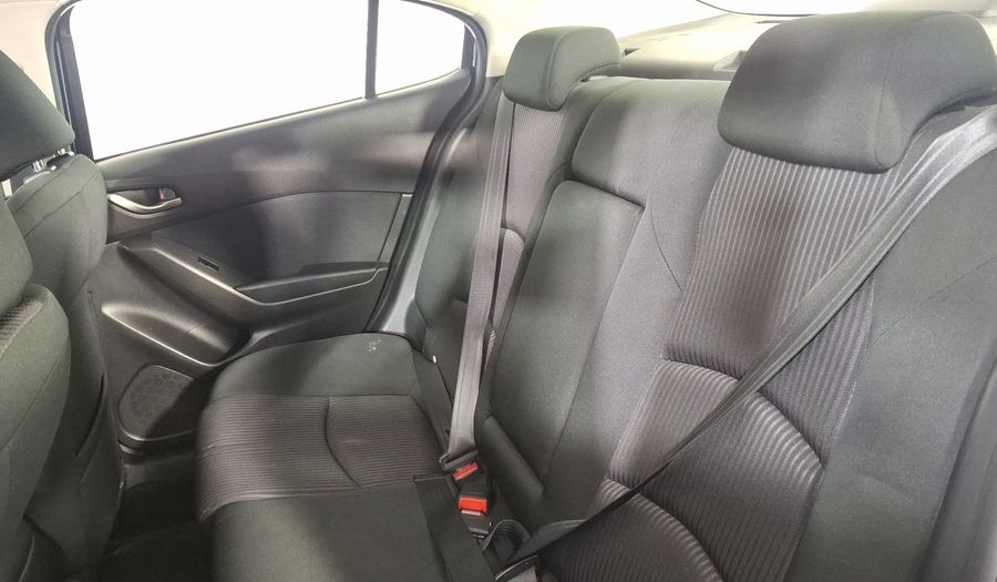 Mazda 3 2.0 SEDAN I TOURING TA Sedan 2015