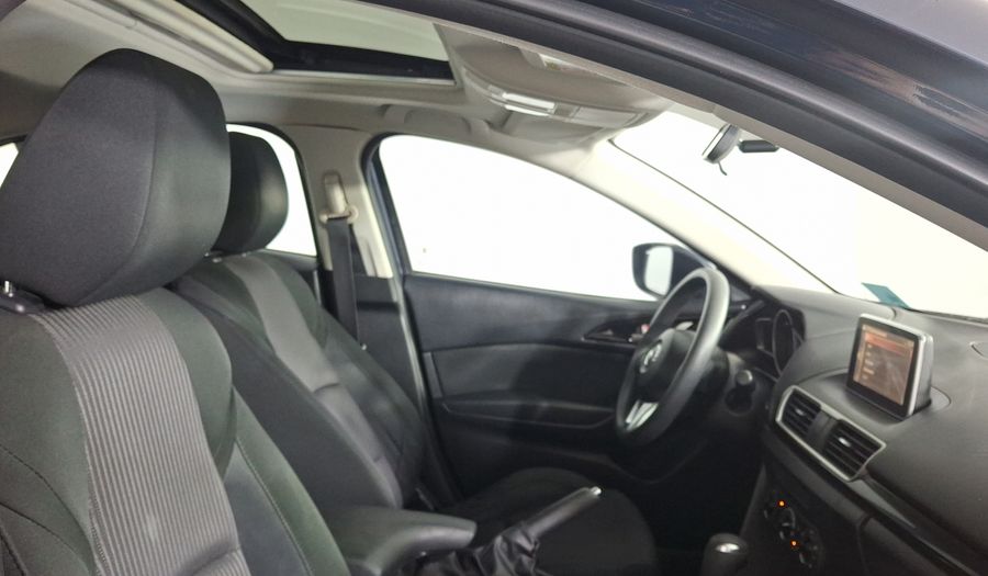 Mazda 3 2.0 SEDAN I TOURING TA Sedan 2015