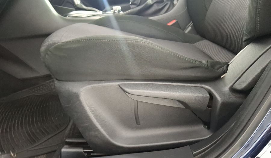Mazda 3 2.0 SEDAN I TOURING TA Sedan 2015