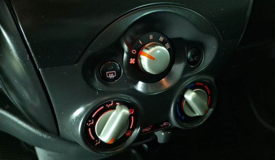 Nissan March 1.6 SPORT DRIVE AC Hatchback 2019