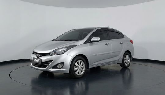 Hyundai • HB20S