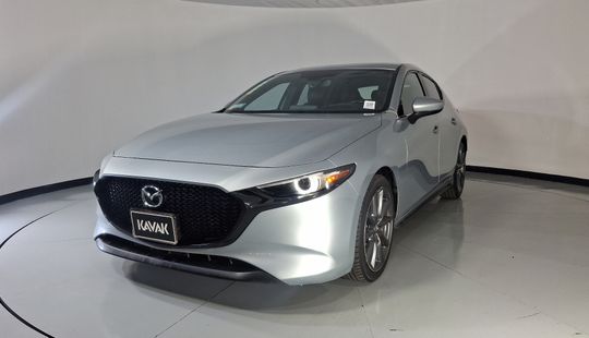 Mazda • Mazda 3