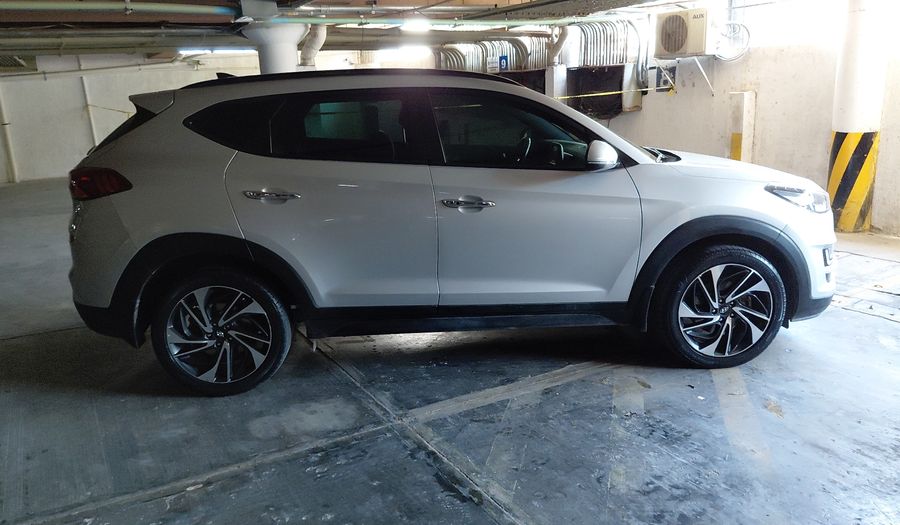 Hyundai Tucson 2.4 LIMITED TECH AUTO Suv 2021