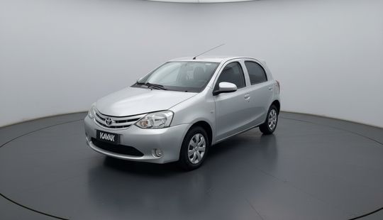 Toyota • Etios