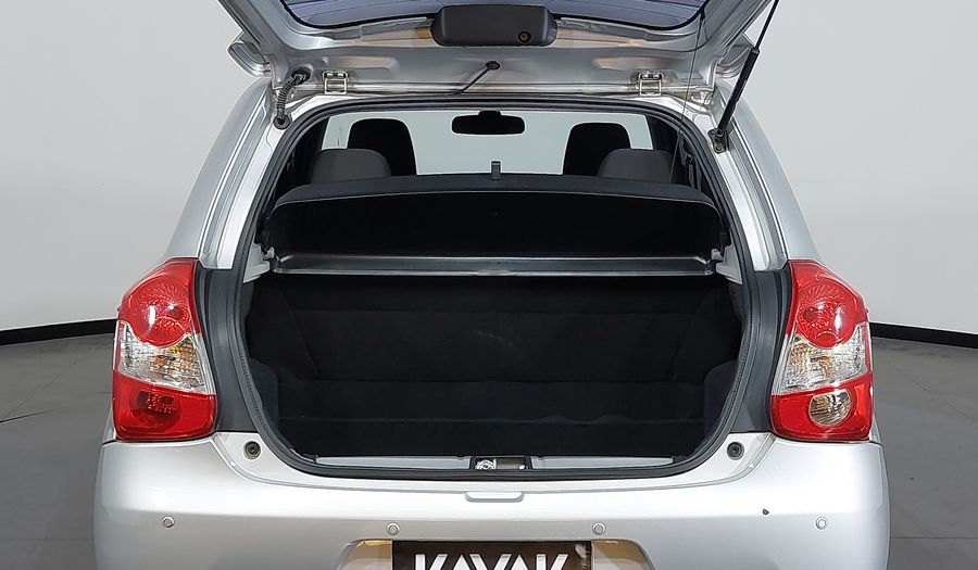 Toyota Etios 1.3 T-FLEX X Hatchback 2014