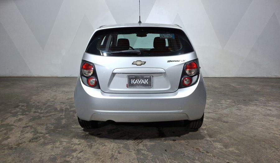 Chevrolet Sonic 1.6 AT K LT Hatchback 2016