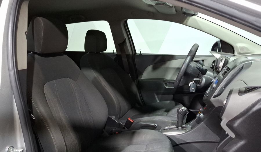 Chevrolet Sonic 1.6 AT K LT Hatchback 2016