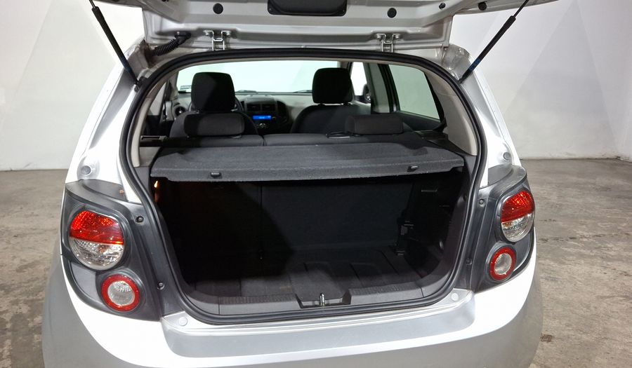 Chevrolet Sonic 1.6 AT K LT Hatchback 2016