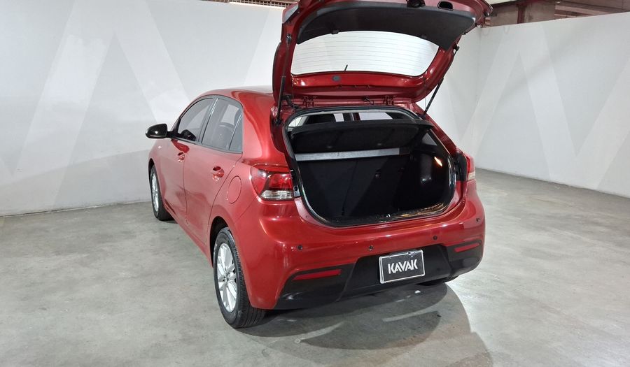 Kia Rio 1.6 LX Hatchback 2018