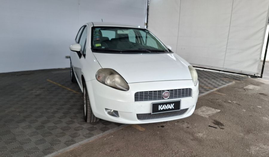 Fiat Punto 1.6 16V ESSENCE 5P Hatchback 2012